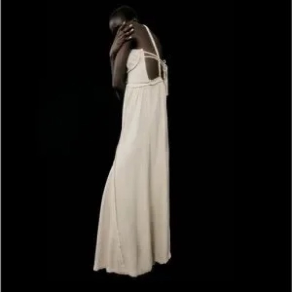 Zara Cream Maxi Dress - Picture 4 of 10